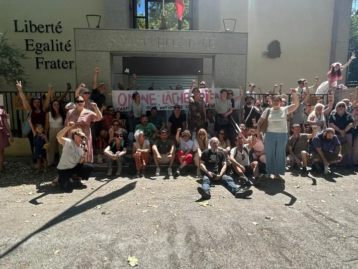 Rassemblement contre la censure à Castres